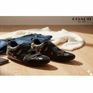 Coach Women’s Harmonie Logo Sneaker Sz. 7